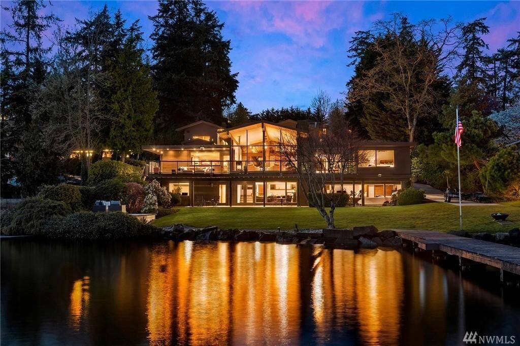 #41. 492021 Undisclosed, Bellevue